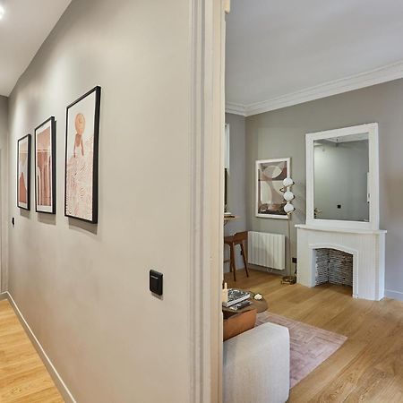 Residence Beaubourg Le Marais By Studio Prestige ปารีส ภายนอก รูปภาพ
