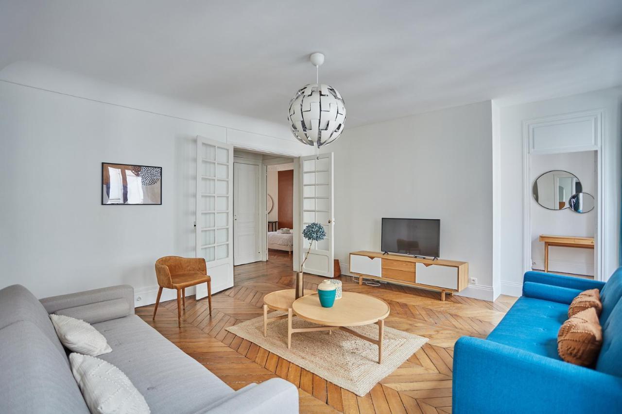 Residence Beaubourg Le Marais By Studio Prestige ปารีส ภายนอก รูปภาพ