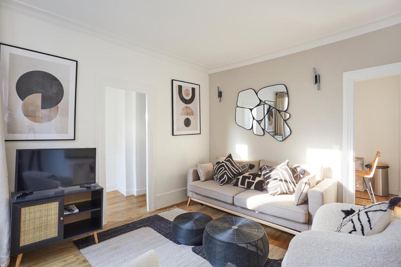 Residence Beaubourg Le Marais By Studio Prestige ปารีส ภายนอก รูปภาพ