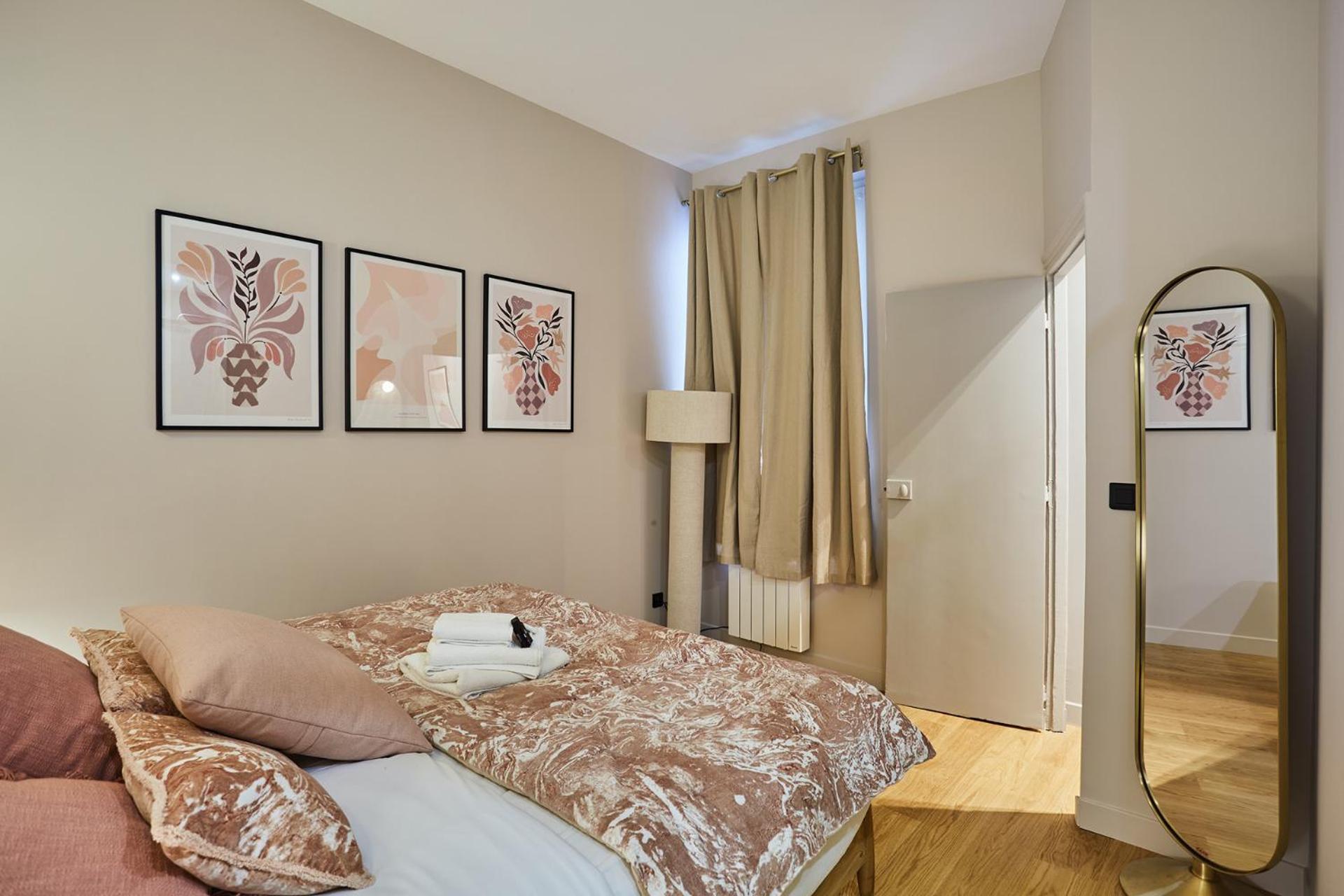 Residence Beaubourg Le Marais By Studio Prestige ปารีส ภายนอก รูปภาพ